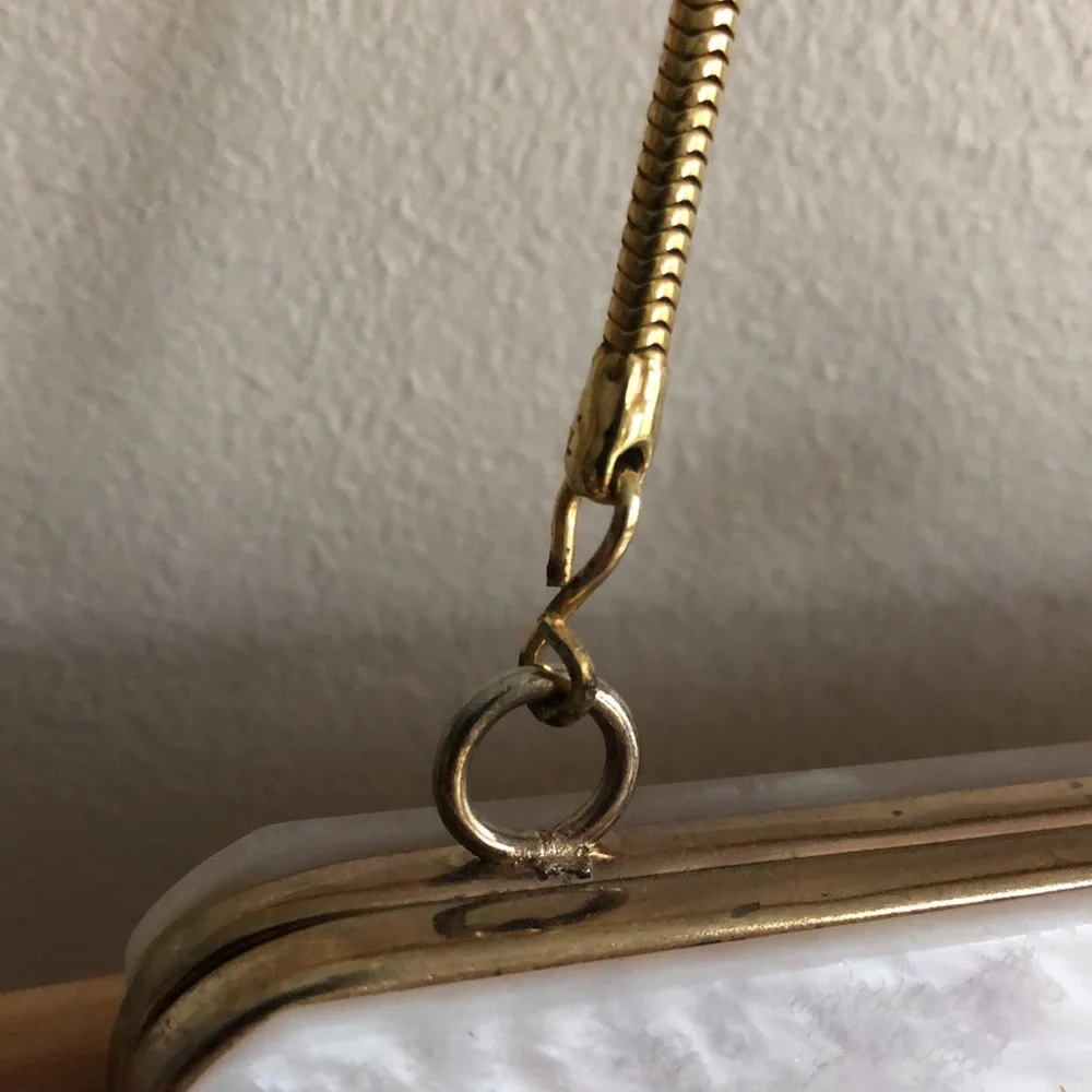 ✨Vintage Authentic Goldco Hong Kong beaded handbag - Picture 13 of 17